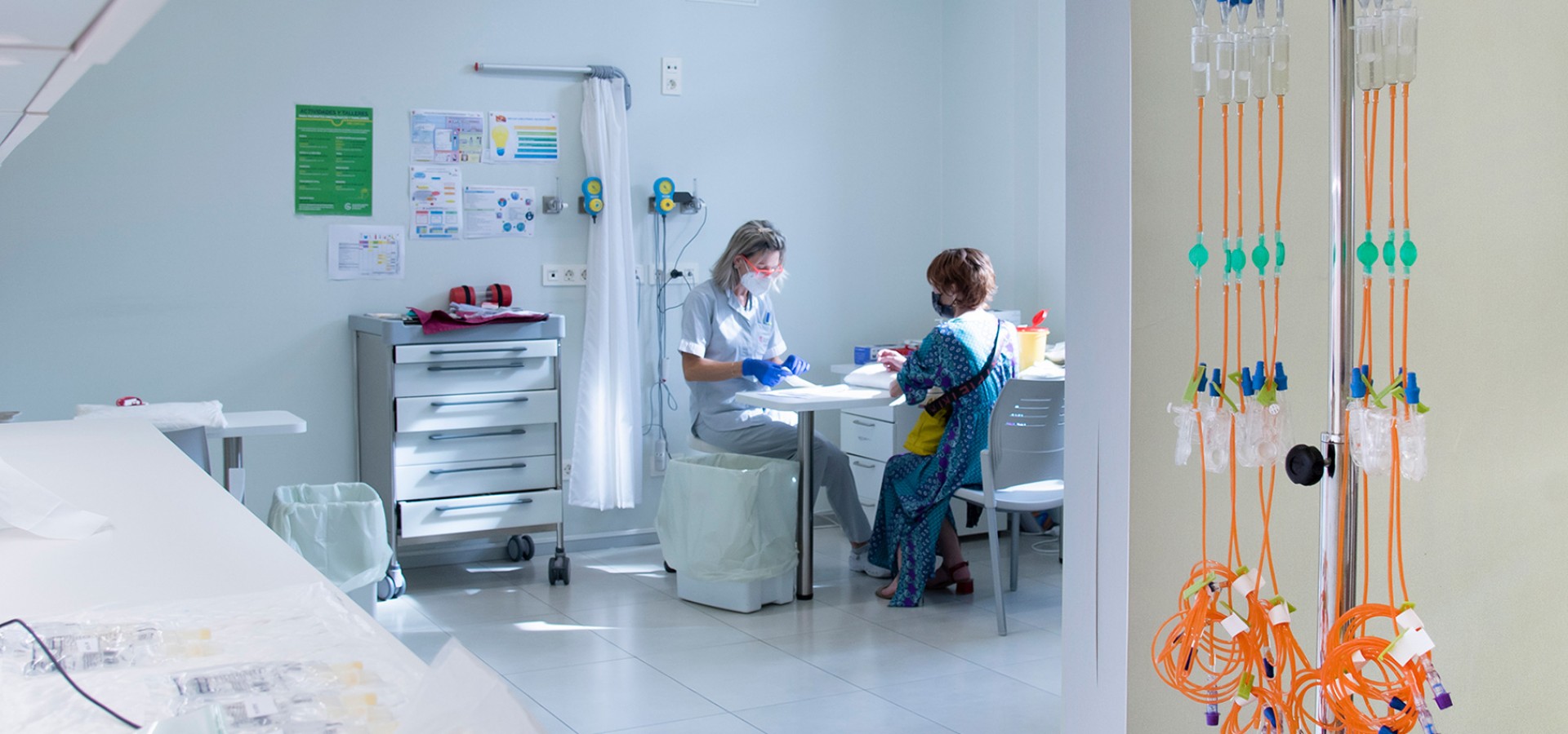 Navarrabiomed participa en la puesta en marcha de un ensayo clínico nacional del HUN para pacientes de cáncer microcítico de pulmón en recaída