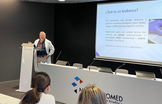 Sesión sobre el Bioabanco, a cargo de Roberto Hernán.
